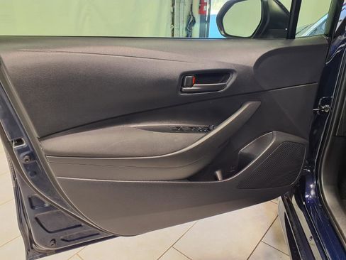 Used 2025 Toyota Corolla LE image 26