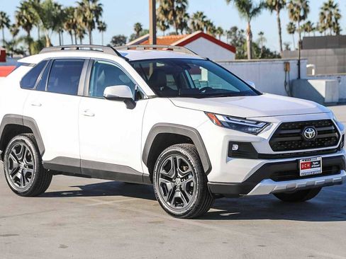 Certified 2024 Toyota RAV4 Adventure image 5