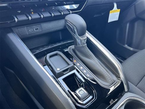 New 2026 GMC Canyon Elevation image 21