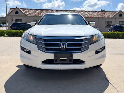 Used 2011 Honda Crosstour EX-L image 2