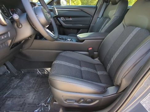 Used 2026 MAZDA CX-50 Meridian Edition w/ Cargo Package AWD/4WD image 11