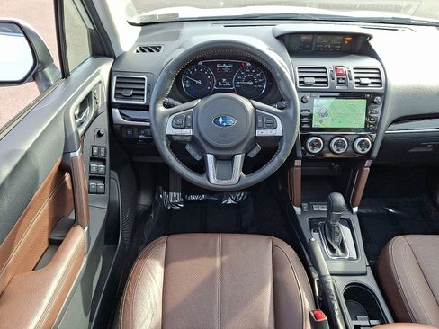 Used 2018 Subaru Forester 2.5i Touring image 11