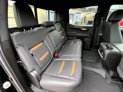 Used 2023 GMC Sierra 1500 AT4 w/ AT4 Premium Package image 20