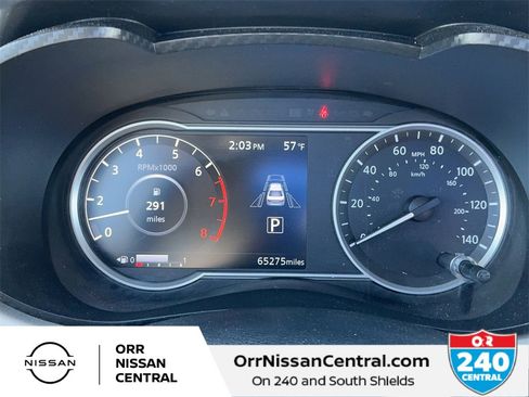 Used 2021 Nissan Versa SV image 19