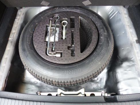 Used 2019 Honda HR-V Sport image 36