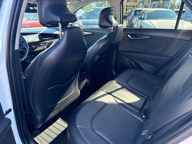 Certified 2024 Kia Niro FWD image 14