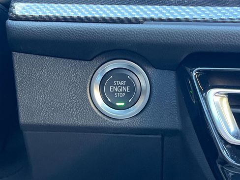 Certified 2025 Chevrolet Traverse High Country w/ LPO, Floor Liner Package image 34