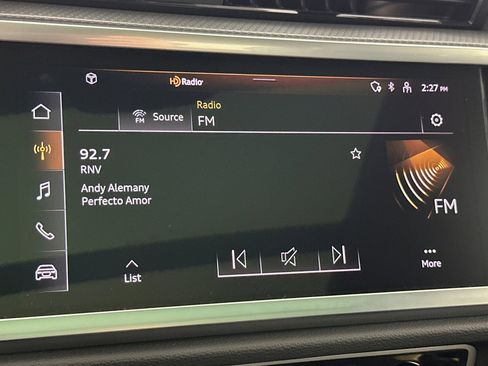 Used 2025 Audi Q3 2.0T Premium image 17