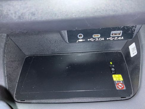 Used 2026 Subaru Forester Premium AWD/4WD image 15
