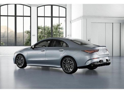 New 2025 Mercedes-Benz CLA 35 AMG 4MATIC image 29