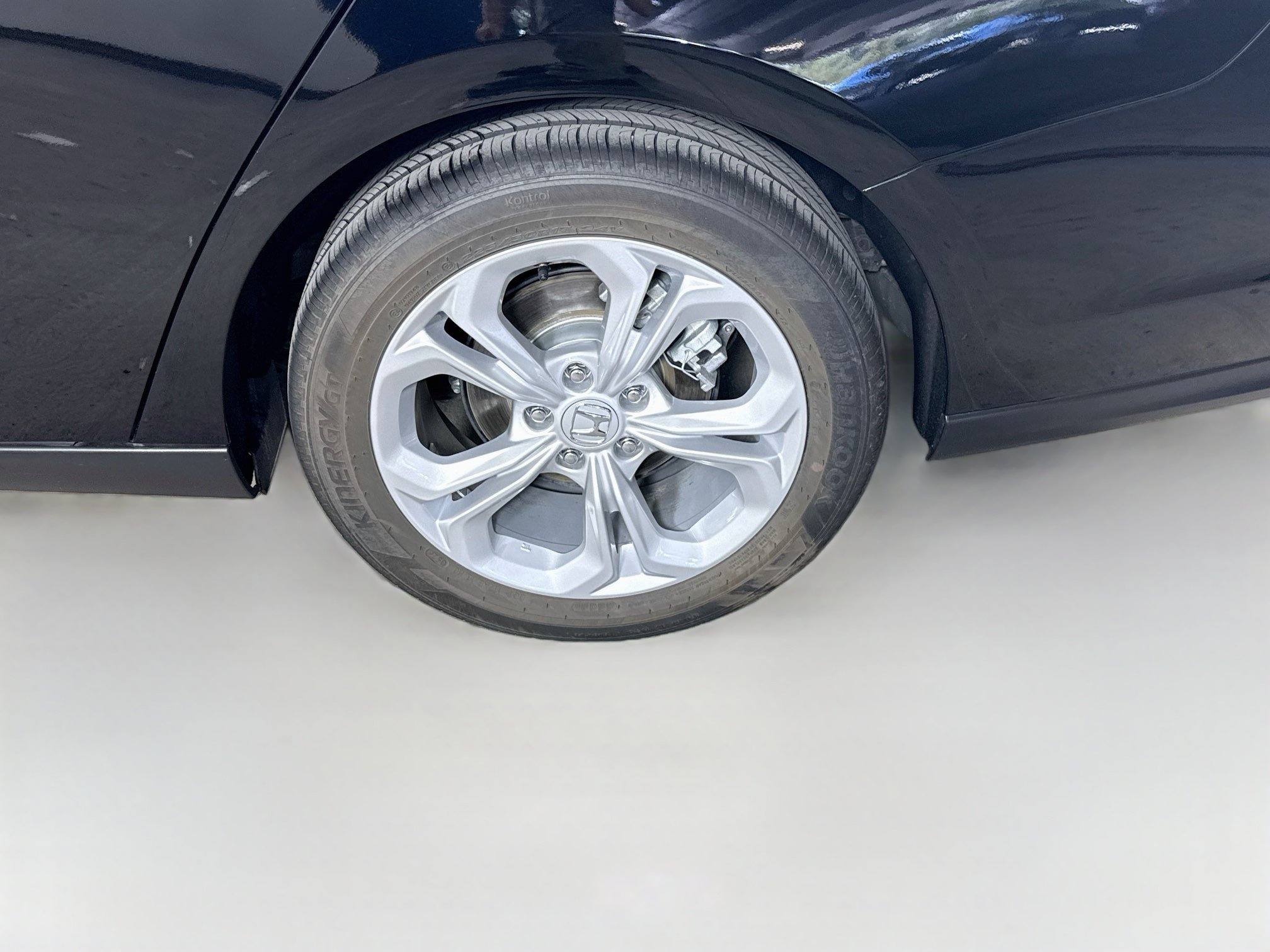 Certified 2026 Honda Accord LX image 35
