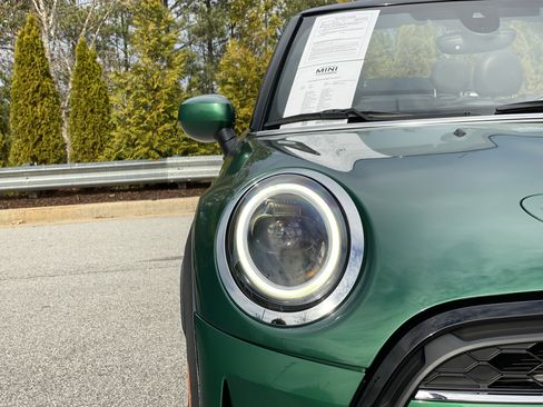 Certified 2024 MINI Cooper S image 31