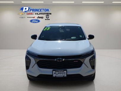 Used 2025 Chevrolet Trax RS w/ Driver Confidence Package