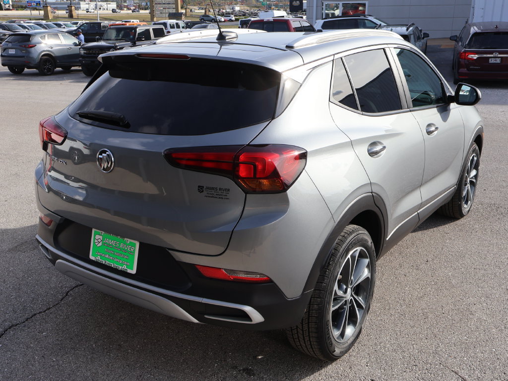 Used 2023 Buick Encore GX Select FWD image 5