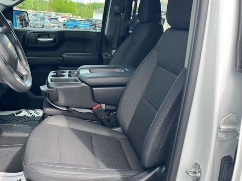 Used 2024 Chevrolet Silverado 1500 Custom w/ LPO, Dark Essentials Package AWD/4WD image 18