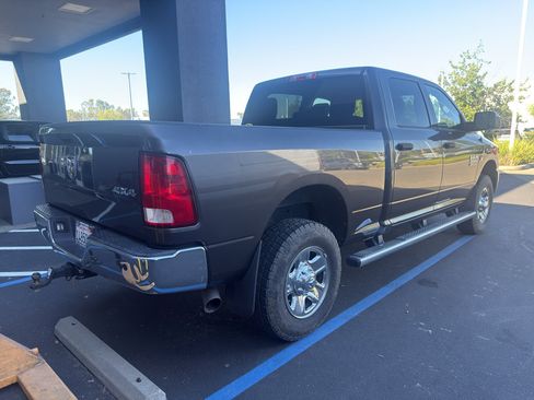 Used 2017 RAM 3500 Tradesman w/ Chrome Appearance Group AWD/4WD image 5
