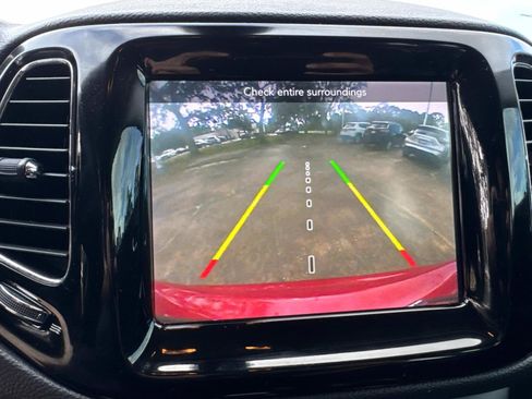 Used 2018 Jeep Compass Limited w/ Safe & Security Group image 23