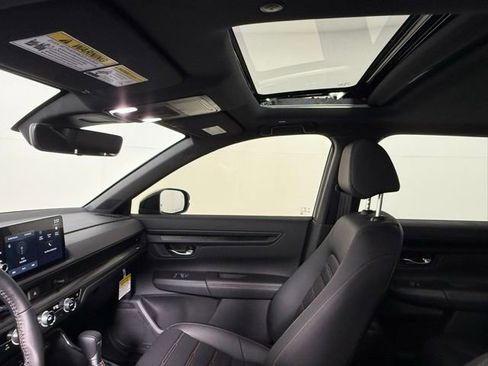 Used 2026 Honda CR-V Sport-L image 32