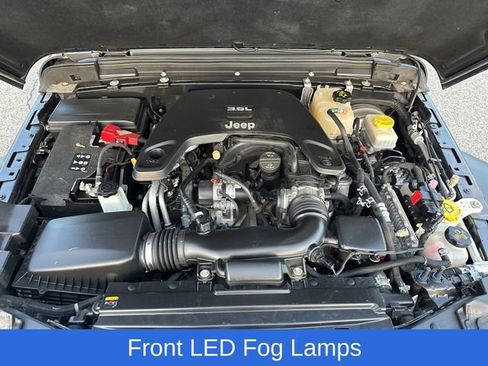 Used 2021 Jeep Wrangler Unlimited Sport image 30