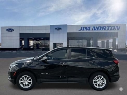 Used 2023 Chevrolet Equinox LS AWD/4WD image 8