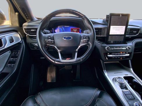 Used 2020 Ford Explorer ST w/ Premium Technology Package AWD/4WD image 6