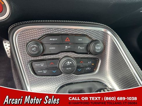 Used 2016 Dodge Challenger SRT Hellcat RWD image 30