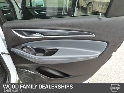 Used 2020 Buick Enclave Preferred w/ LPO, Floor Liner Package image 28