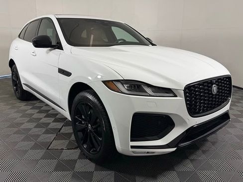 New 2026 Jaguar F-PACE R-Dynamic S image 10