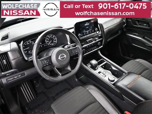 Used 2025 Nissan Pathfinder Rock Creek image 16