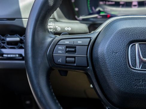 Used 2024 Honda Accord EX-L image 35