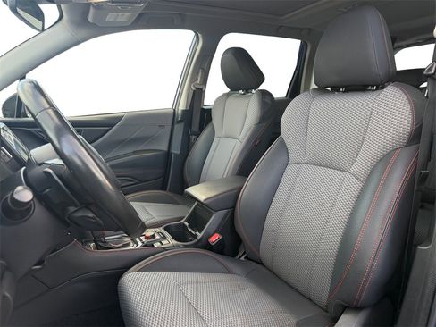 Used 2023 Subaru Forester Sport image 9