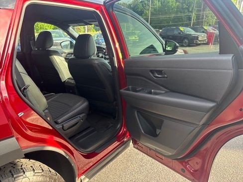 Used 2024 Nissan Pathfinder Rock Creek AWD/4WD image 42