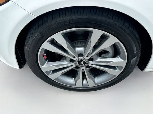 Used 2017 Mercedes-Benz C 300 Sedan w/ Premium 1 Package image 33
