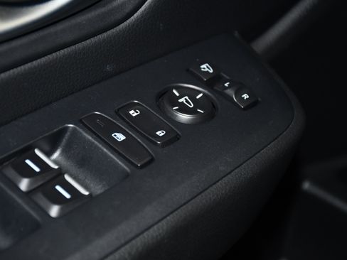 Certified 2025 Honda Pilot TrailSport image 35