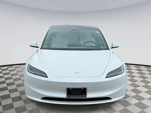 Used 2025 Tesla Model 3 Long Range AWD/4WD image 6