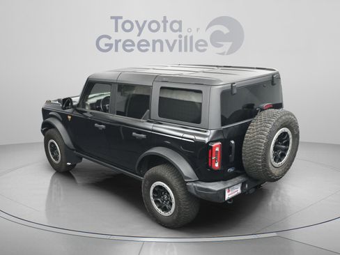 Used 2023 Ford Bronco Badlands w/ Sasquatch Package AWD/4WD image 9