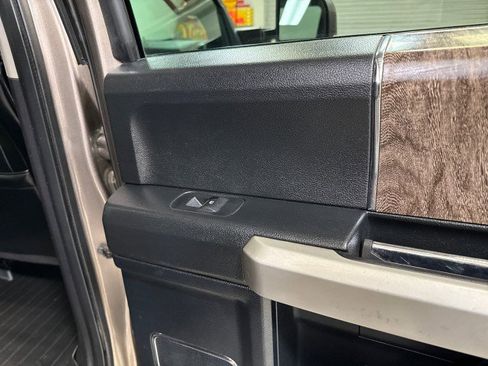 Used 2018 Ford F250 Lariat w/ Camper Package image 72