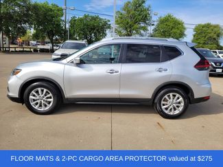 Used 2018 Nissan Rogue SV video 3