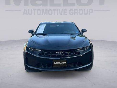 Used 2024 Chevrolet Camaro LT w/ Technology Package RWD image 8