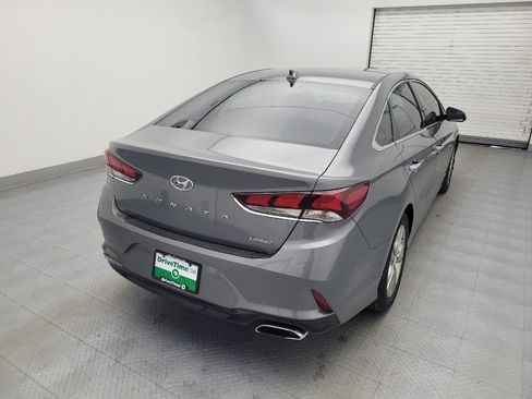 Used 2018 Hyundai Sonata Limited w/ Limited Ultimate Package 03 FWD image 7