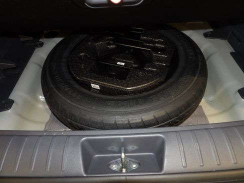 Used 2024 Hyundai Kona SEL image 19