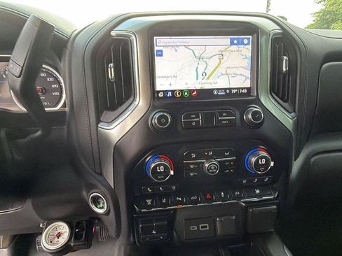 Used 2021 Chevrolet Silverado 3500 LTZ w/ LTZ Plus Package AWD/4WD image 6