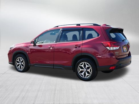 Used 2019 Subaru Forester Premium image 5