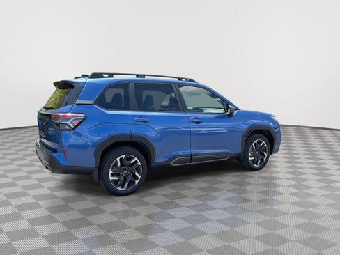 Used 2025 Subaru Forester Limited AWD/4WD image 11