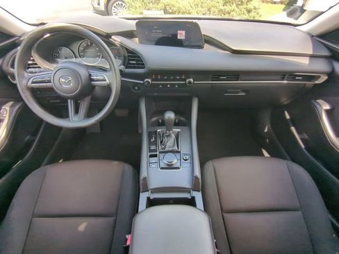 Used 2021 MAZDA MAZDA3 s FWD image 15