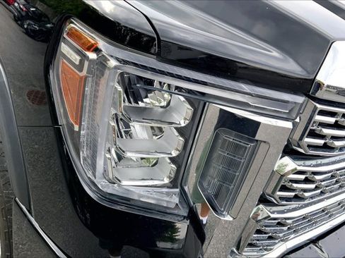 Used 2020 GMC Sierra 2500 Denali w/ Denali Ultimate Package AWD/4WD image 27