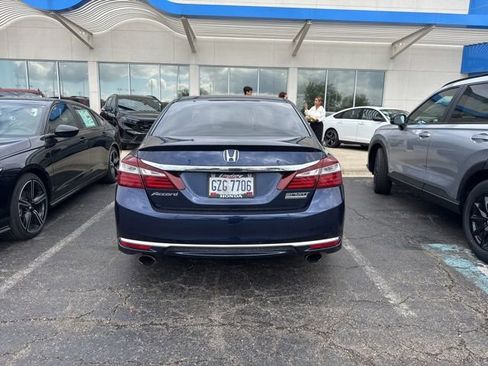 Used 2017 Honda Accord Sport Special Edition image 4