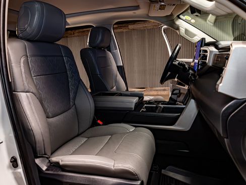 Used 2022 Toyota Tundra Limited w/ Power Package image 25