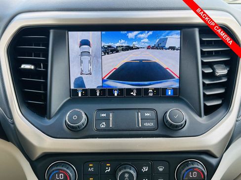 Used 2023 GMC Acadia Denali w/ Denali Ultimate Package image 17