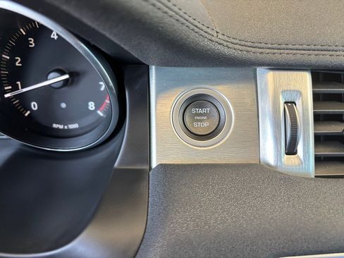 Used 2016 Land Rover Range Rover Evoque SE Premium image 16